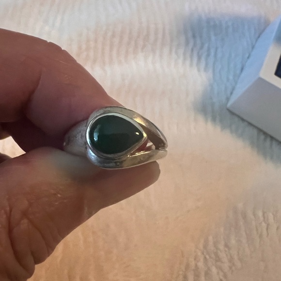Vintage Sterling .925 Chalcedony Ring - Picture 3 of 8